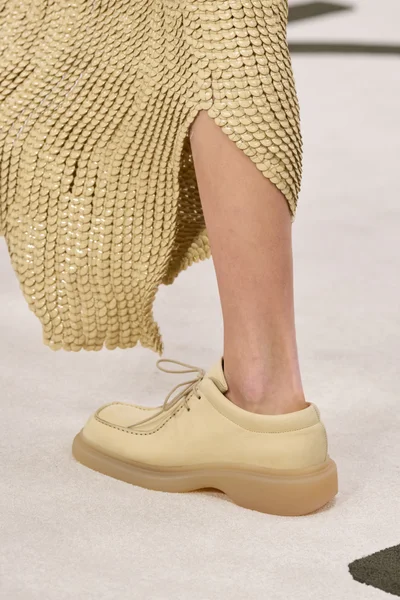Look 66